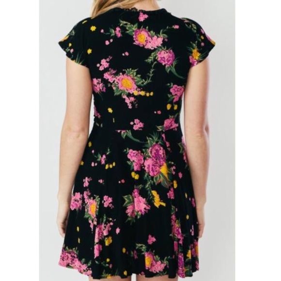FREE PEOPLE Alora Black Floral Print Mini Dress sz 4 Women's Minidress - Picture 3 of 16